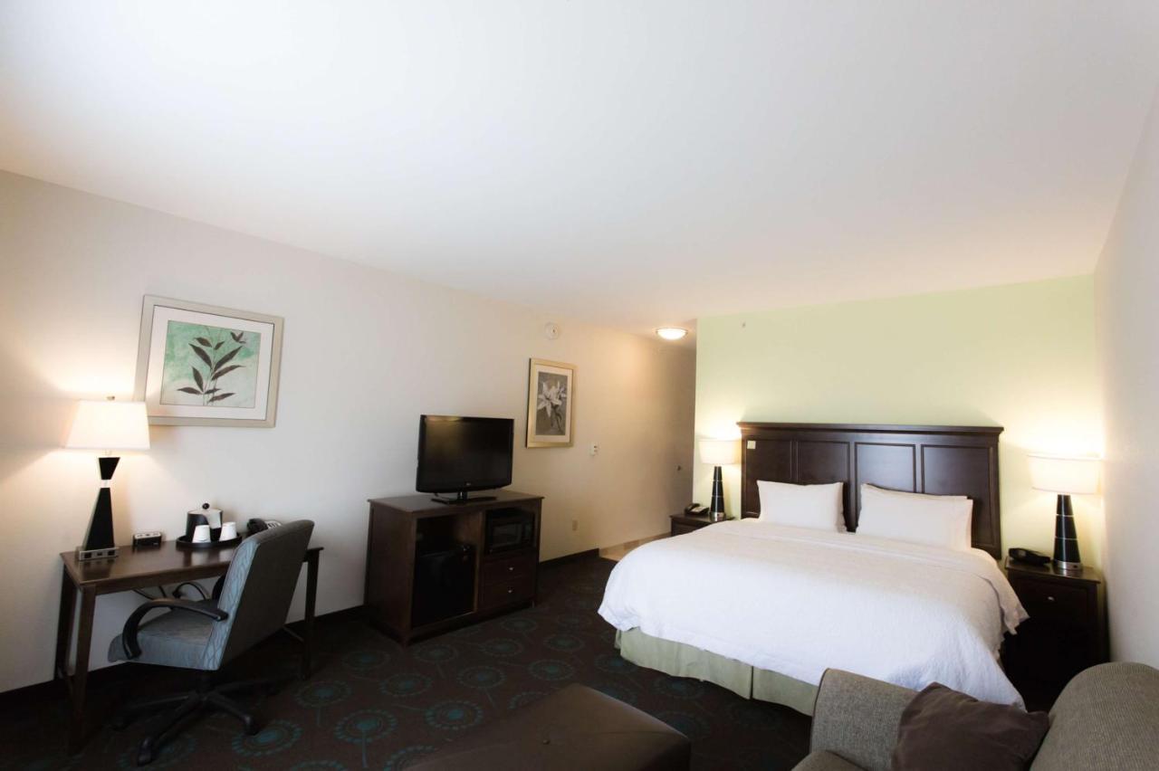 Hampton Inn & Suites Middlebury Esterno foto