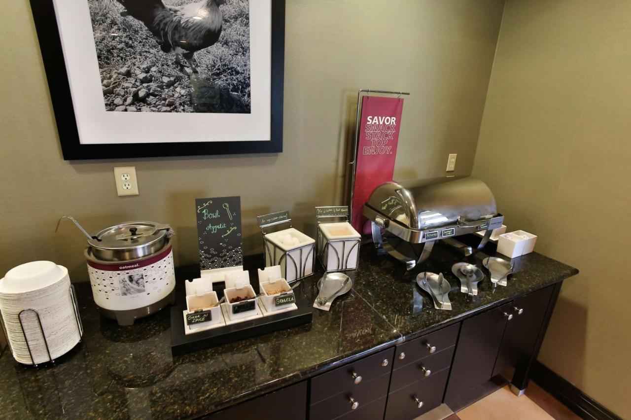 Hampton Inn & Suites Middlebury Esterno foto