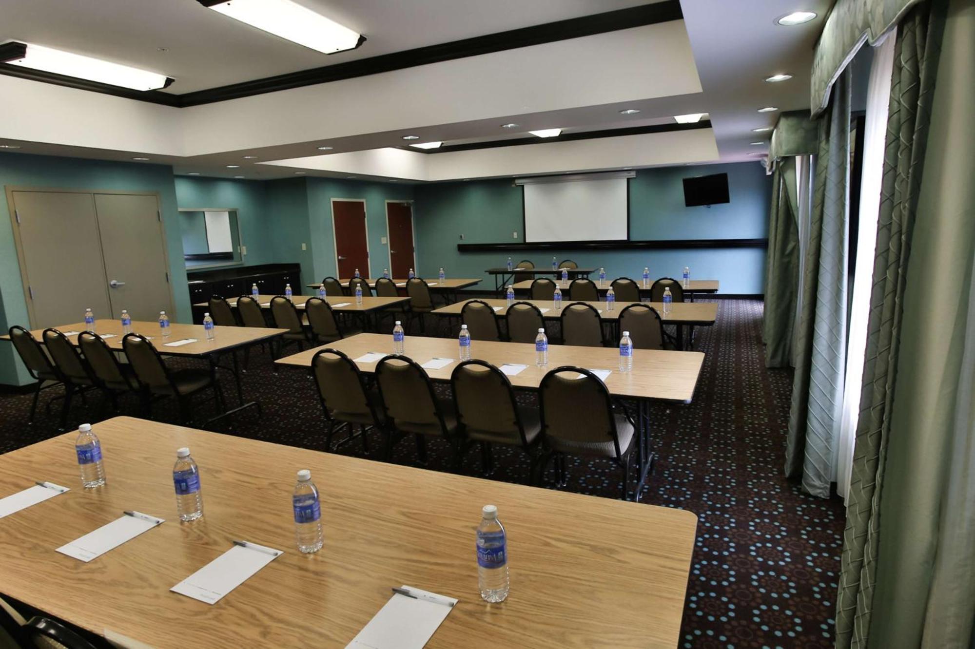 Hampton Inn & Suites Middlebury Esterno foto